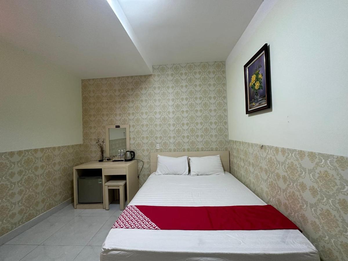 Oyo 1203 Da Lat Pho Hotel Exteriör bild